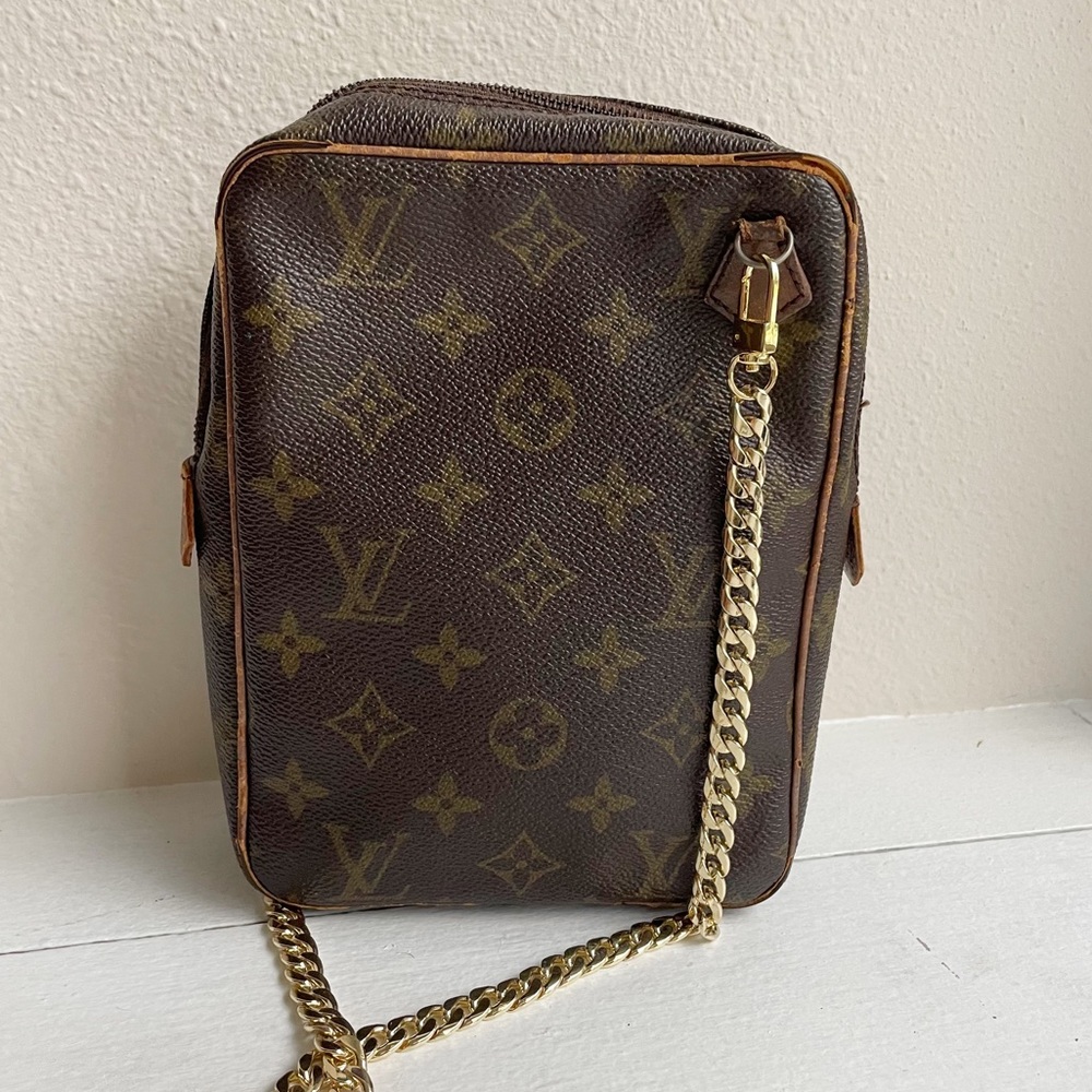 Louis Vuitton Monogram Vintage Amazon Crossbody - Picture 5 of 16